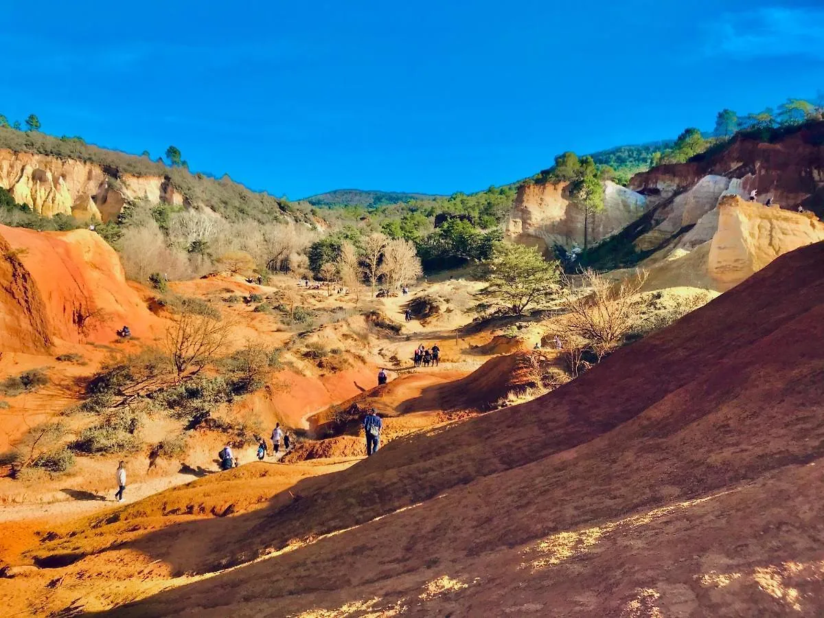 مبيت وإفطار بيرنيه لو فونتينز Domaine De La Brave بيرنيه لو فونتينز