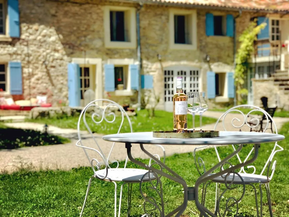 ***  Domaine De La Brave Bed and Breakfast Pernes-les-Fontaines Francia